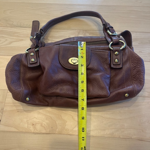 Danier Brown Leather Shoulder Bag - Picture 8 of 10